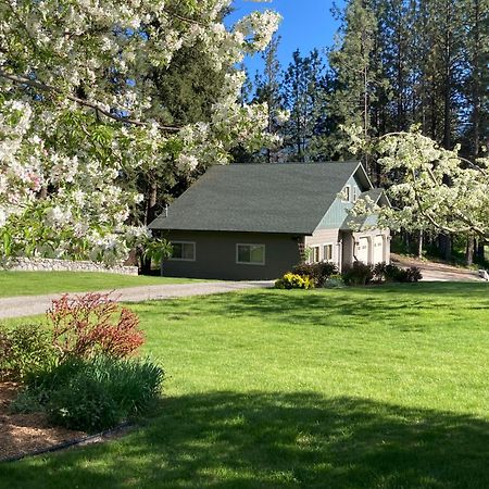 Hideaway Ranch Guest House Bonners Ferry Bagian luar foto
